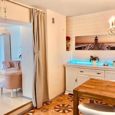 Cozy City Studio Apartment Free Parking Tallin Exterior foto