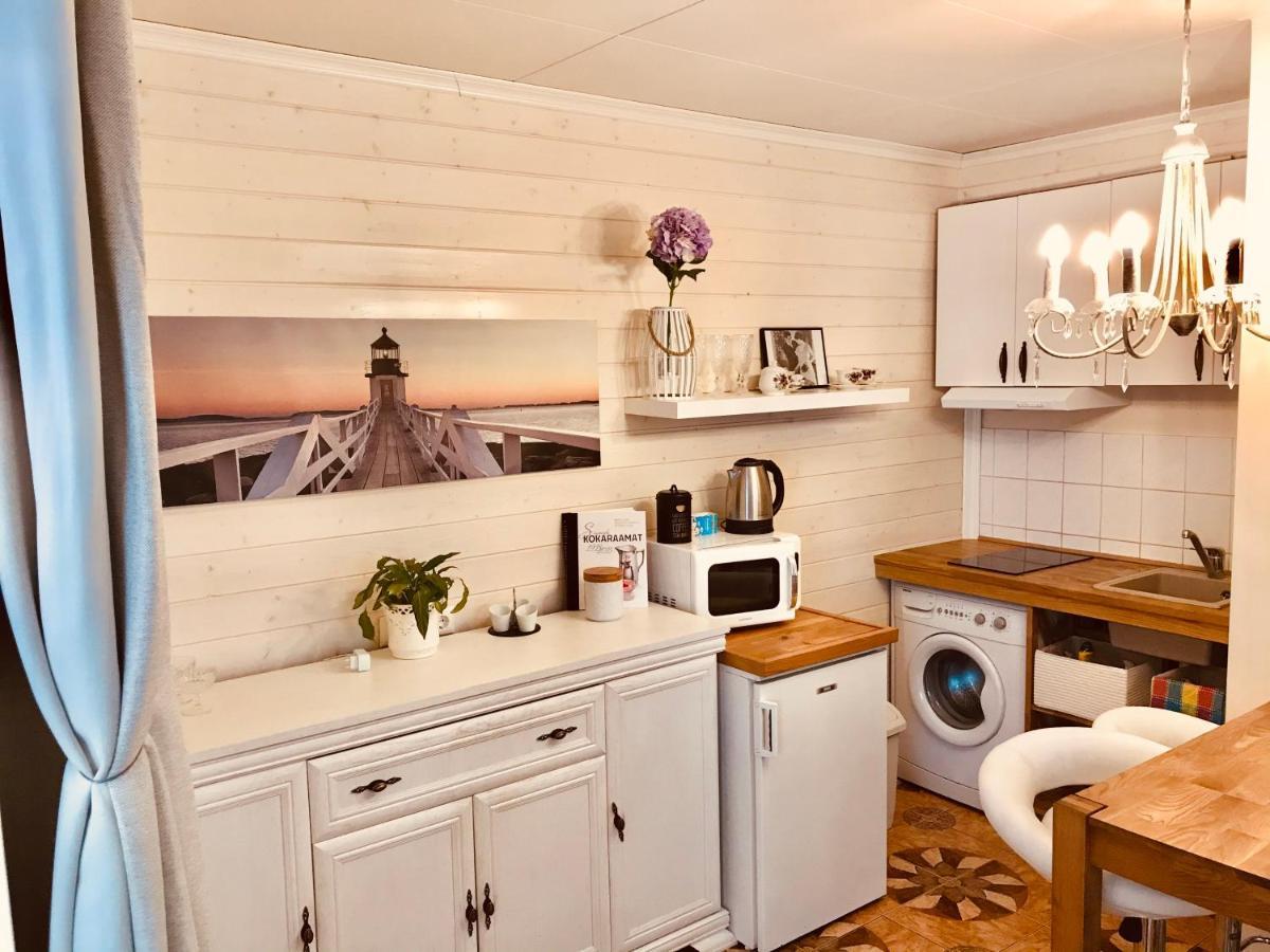 Cozy City Studio Apartment Free Parking Tallin Exterior foto