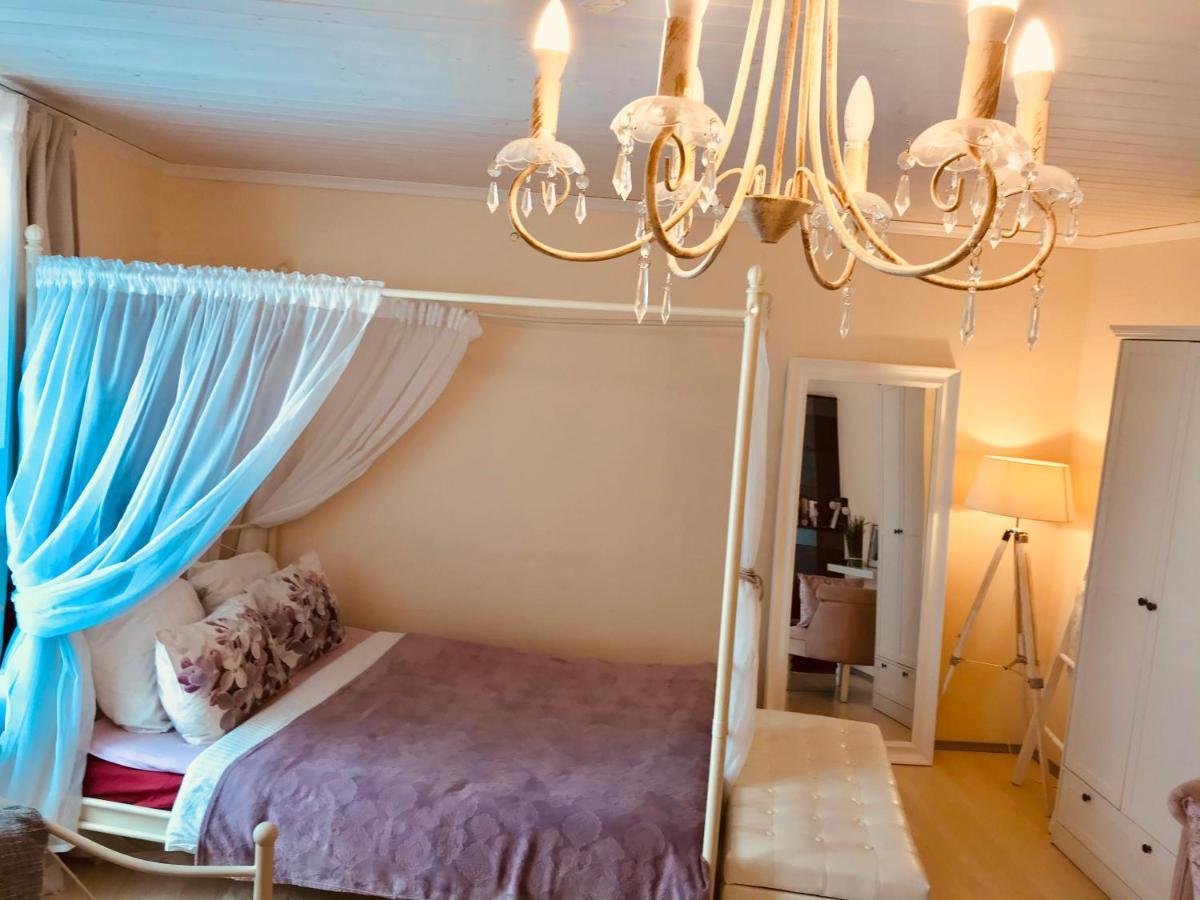 Cozy City Studio Apartment Free Parking Tallin Exterior foto