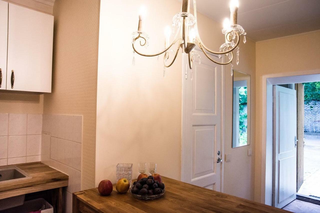 Cozy City Studio Apartment Free Parking Tallin Exterior foto